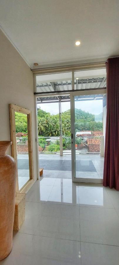 Homestay Summerfield And Cafe *